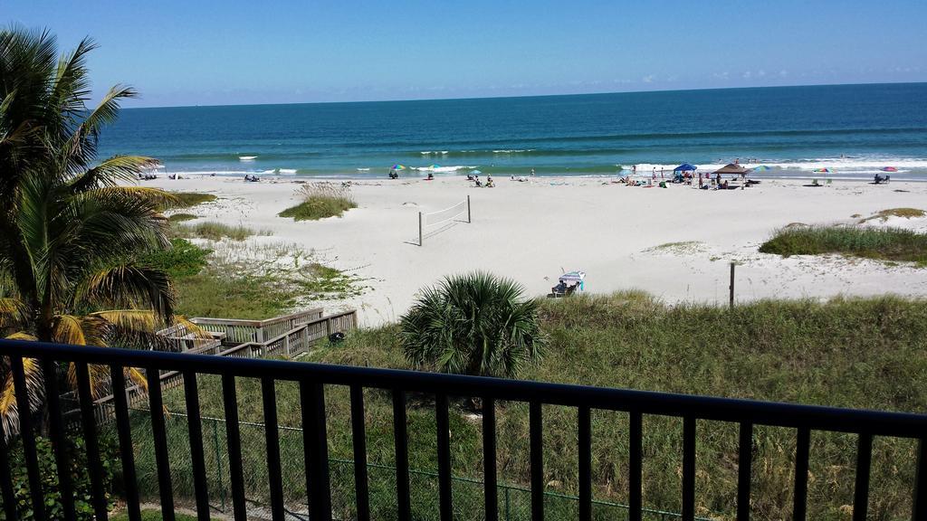 Ocean Landings Resort Cocoa Beach Rum bild